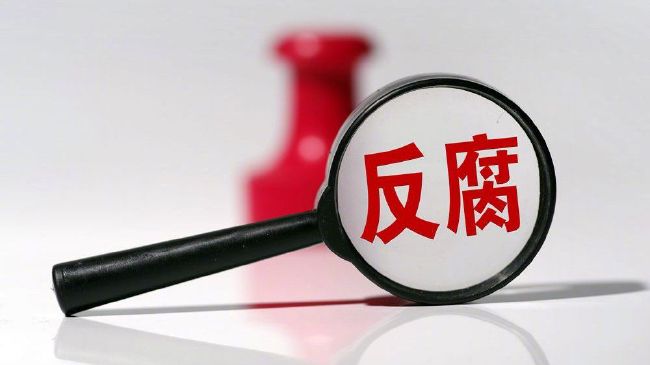 美女尿口直播